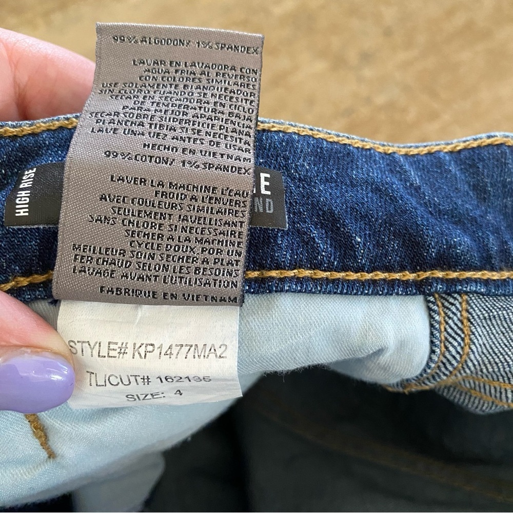 Kut from the Kloth Catherine Fab Ab Boyfriend High Rise Jeans Dark Wash Relaxed - Picture 9 of 11